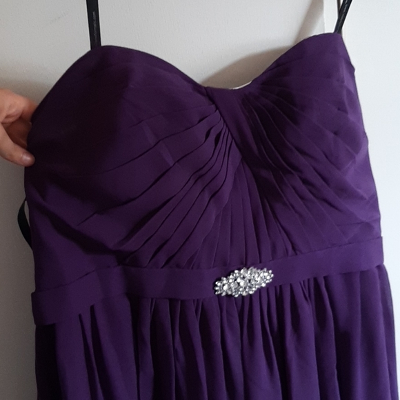 Prom dress - Picture 2 of 5